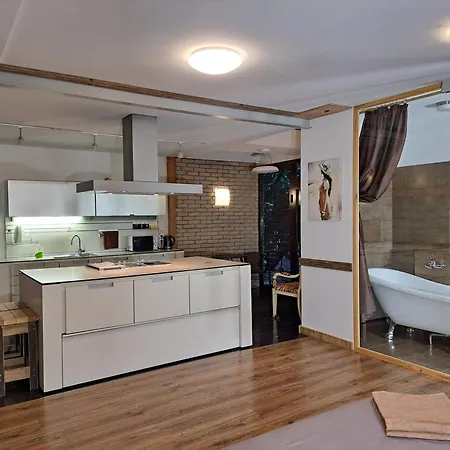 Champetre Park View Apartment
