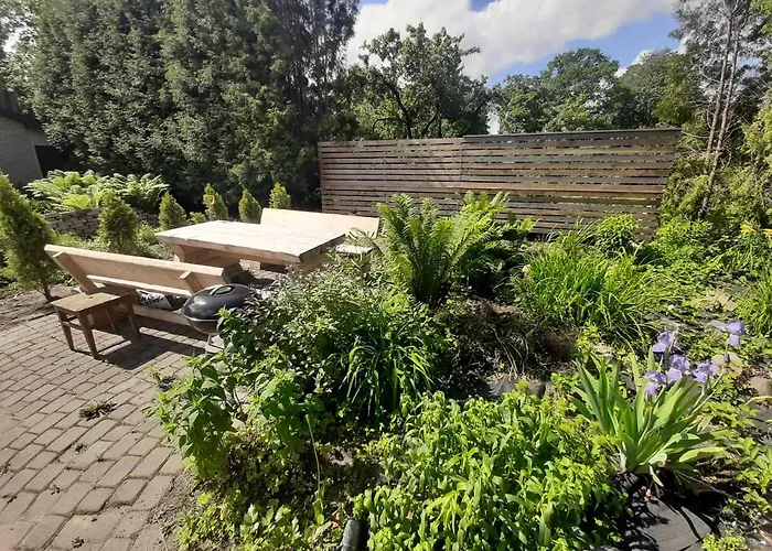 Champetre Park View *